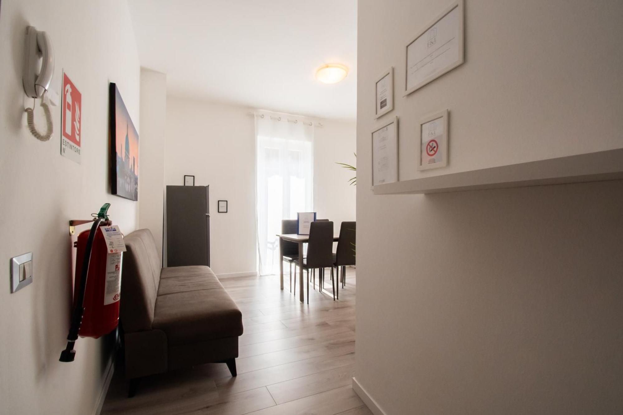 Apartment Trilocale Ospedale Civile 6 Via Costalunga *